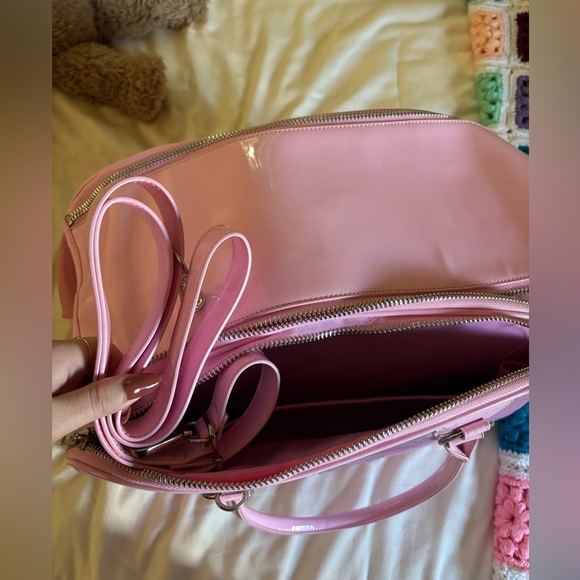 Pink butterfly dog carrier - Picture 2 of 2